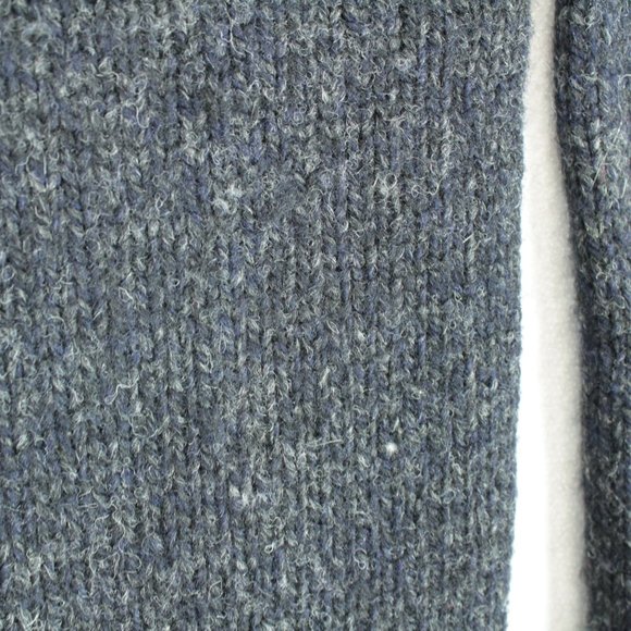 Abercrombie & Fitch Sweater Men's Medium 100% Wool Heavy Weight Long Sleeve - Picture 8 of 15